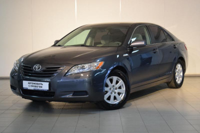 Toyota Camry 2.4 Hybrid CVT (187 л. с.)
