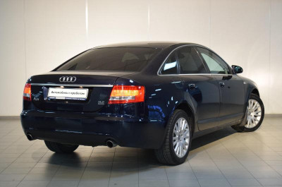 Audi A6 3.2 FSI tiptronic quattro (255 л. с.)