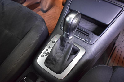 Volkswagen Tiguan 2.0d AT (140 л.с.) 4WD Avenue