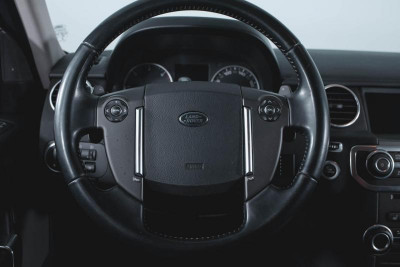 Land Rover Discovery 3.0 TDV6 AT 4WD (211 л. с.)