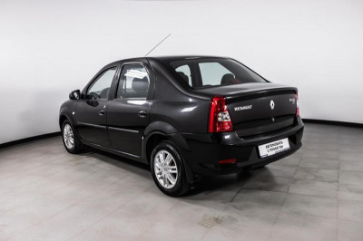 Renault Logan 1.6 MT (84 л. с.)