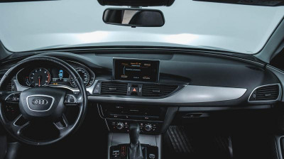 Audi A6 1.8 AT (190 л.с.)