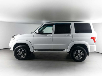 УАЗ Patriot 2.7 MT (134,6 л. с.) Привилегия