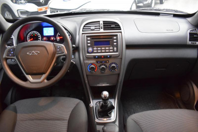Chery Tiggo 1.6 MT (126 л. с.)