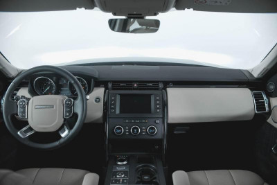 Land Rover Discovery 3.0 SiV6 AT 4WD (340 л.с.) SE