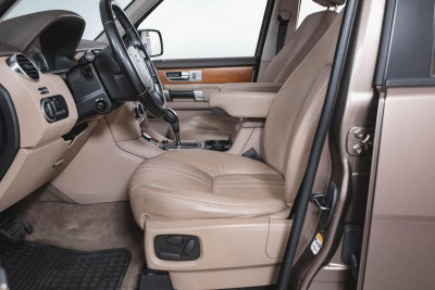 Land Rover Discovery 3.0 TD AT (245 л. с.)