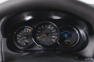 Renault Megane 1.6 MT (100 л. с.)