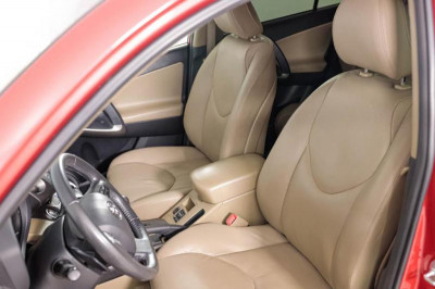Toyota RAV4 2.0 CVT AWD (148 л. с.)