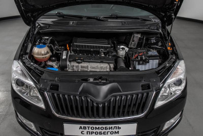 ŠKODA Fabia 1.4 MT (86 л. с.)