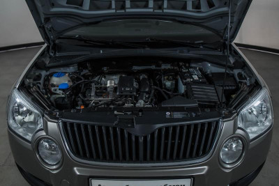 ŠKODA Yeti 1.2 TSI MT (105 л. с.)