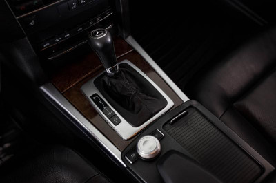 Mercedes-Benz E-Класс E 200 T BlueEfficiency 7G-Tronic Plus (184 л. с.)