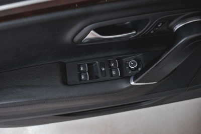 Volkswagen Passat CC 1.8 TSI DSG (152 л. с.)