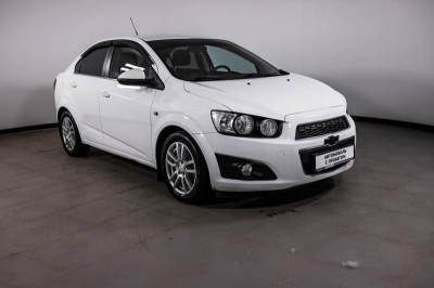 Chevrolet Aveo 1.6 MT (106 л. с.)