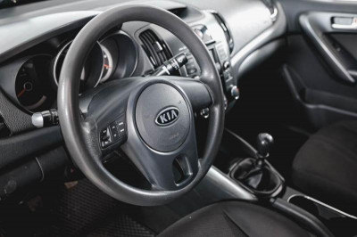 Kia Cerato 1.6 MT (126 л. с.)