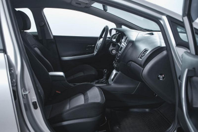 Kia Ceed 1.6 AT (129 л. с.)