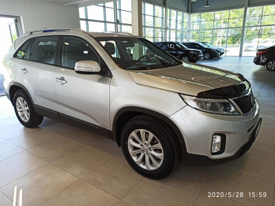 Kia Sorento 2.4 MT 4WD (175 л. с.) Comfort