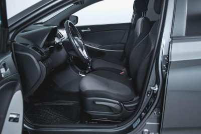 Hyundai Solaris 1.6 MT (123 л. с.)