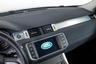 Land Rover Range Rover Evoque 2.0 TD4 AT AWD (150 л. с.) SE