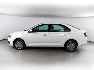 ŠKODA RAPID 1.6 AT (110 л. с.)