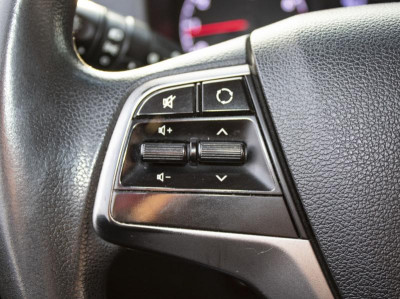 Hyundai Solaris 1.4 AT (100 л.с.)