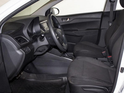 Hyundai Solaris 1.4 AT (100 л.с.)