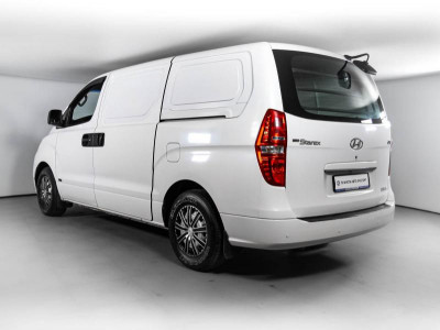 Hyundai H1 2.5 CRDi AT (145 л.с.)