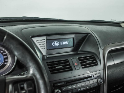 FAW Besturn X80 2.0 AT (142 л.с.)