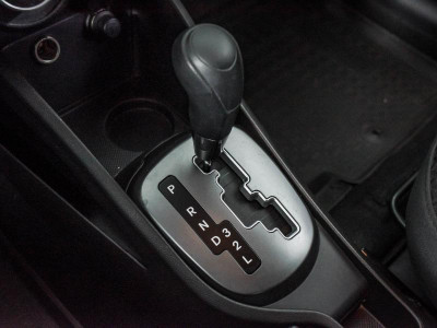 Kia Rio 1.4 AT (107 л. с.)