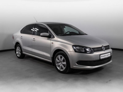 Volkswagen Polo 1.6 Tiptronic (105 л. с.)