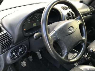 LADA Kalina 1.6 MT 16 кл (Евро-4) (98 л. с.)