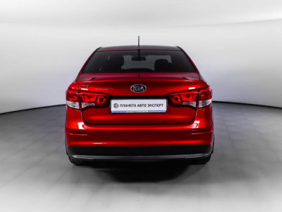 Kia Rio 1.6 AT (123 л. с.)