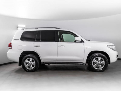 Toyota Land Cruiser 4.7 4WD AT (288 л. с.)