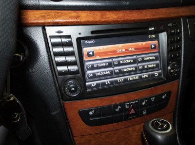 Mercedes-Benz E-Класс E 200 Kompressor AT (184 л. с.)