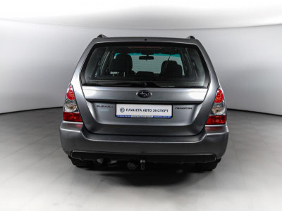 Subaru Forester 2.0X MT (158 л. с.)