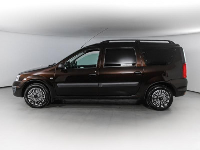 LADA Largus универсал 1.6 MT 16 кл (5 мест) (106 л. с.)