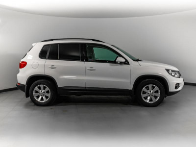 Volkswagen Tiguan 2.0 TDI 4Motion AT (140 л. с.)