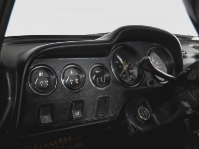 LADA 2106 1.6 MT (75 л. с.)