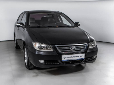 Lifan Solano 1.6 MT (106 л. с.)