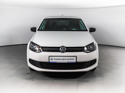 Volkswagen Polo 1.6 MT (85 л. с.)