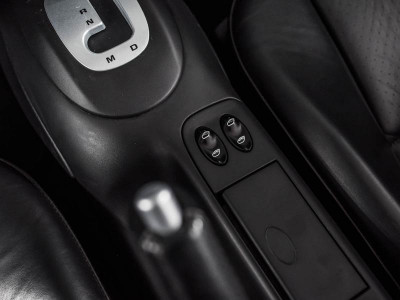 Porsche Boxster 2.7 AT (228 л.с.)