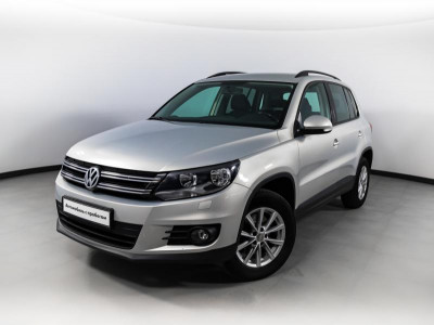 Volkswagen Tiguan 1.4 TSI BlueMotion MT (122 л. с.)