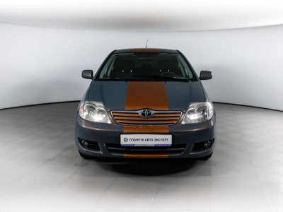 Toyota Corolla 1.6 MT (110 л. с.)