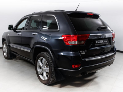 Jeep GRAND CHEROKEE 3.0d AT (241 л.с.) 4WD