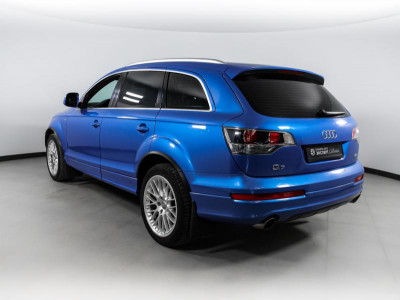 Audi Q7 4.2 AT (350 л.с.) 4WD