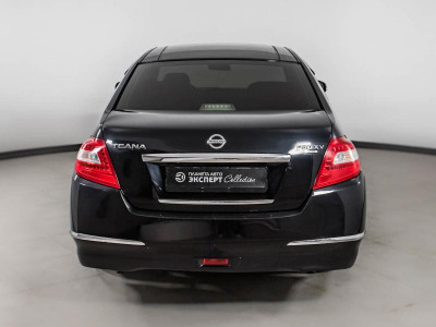 Nissan Teana 3.5 Xtronic (249 л. с.)