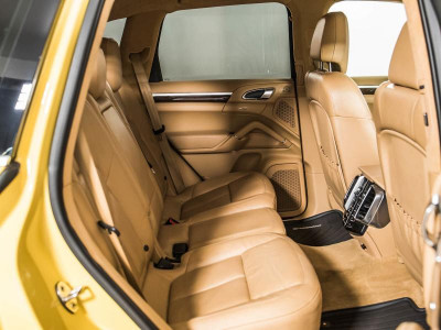 Porsche Cayenne S 4.8 Tiptronic AWD (400 л. с.)