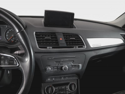 Audi Q3 2.0 AT (180 л.с.) 4WD