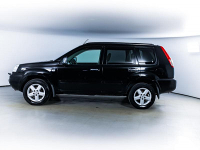 Nissan X-Trail 2.0 MT (140 л. с.)