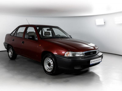 Daewoo Nexia 1.5 MT (85 л. с.)