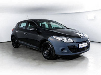 Renault Megane 1.6 AT (106 л. с.)